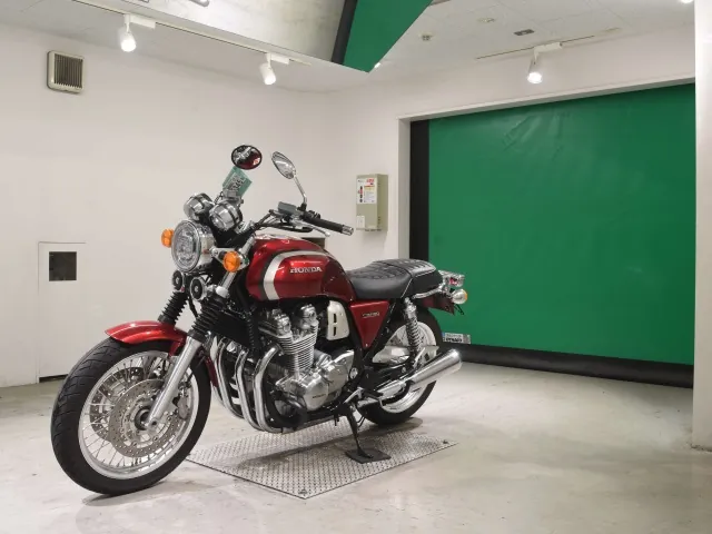 Honda CB1100F 2021, красный, фото 4