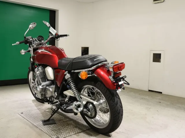 Honda CB1100F 2021, красный, фото 6