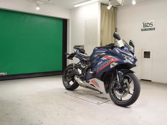 Kawasaki Ninja ZX-25R, синий, фото 3