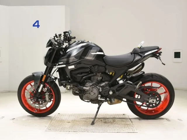 Ducati M937+ 2022, matt black, фото 2