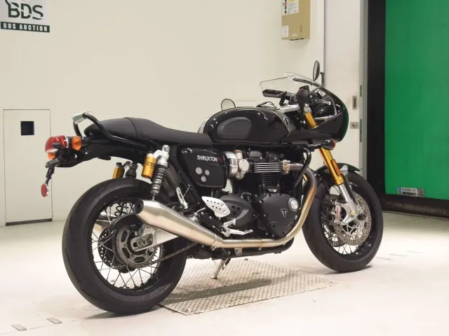 Triumph Thruxton 1200 RS 2024, black | silver, фото 5