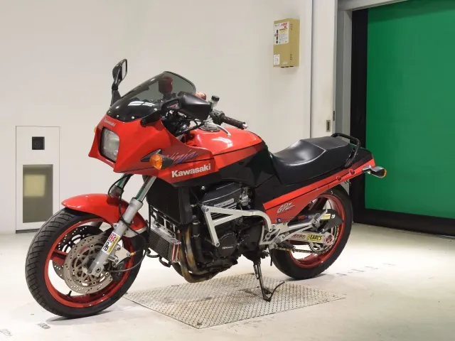 Kawasaki GPZ900R Ninja 1994, red | black, фото 4