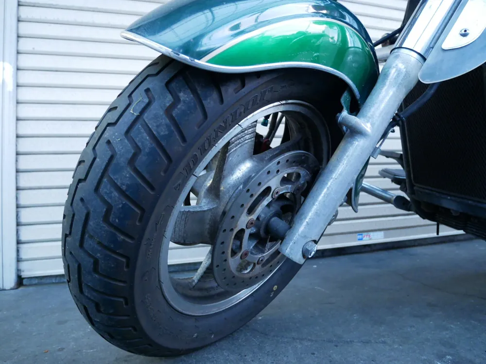 Kawasaki Vulcan 1500 Classic Tourer 1998, зелёный, фото 9