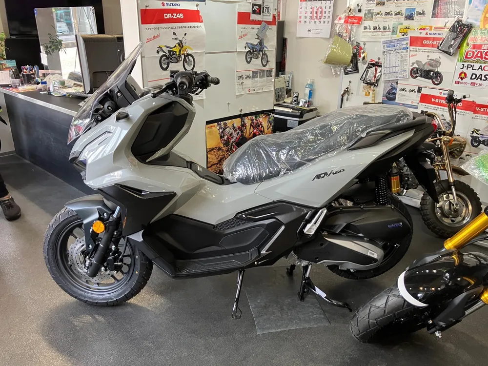 Honda ADV160, серый, фото 2