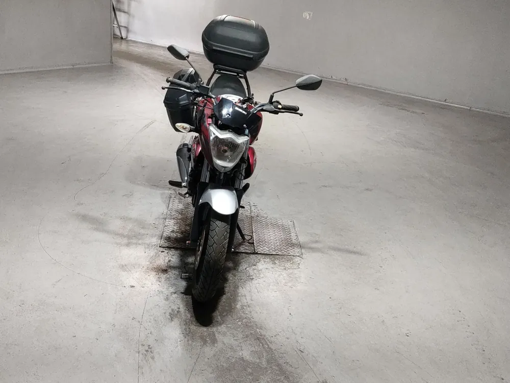 Suzuki Gixxer 150, красный, фото 3