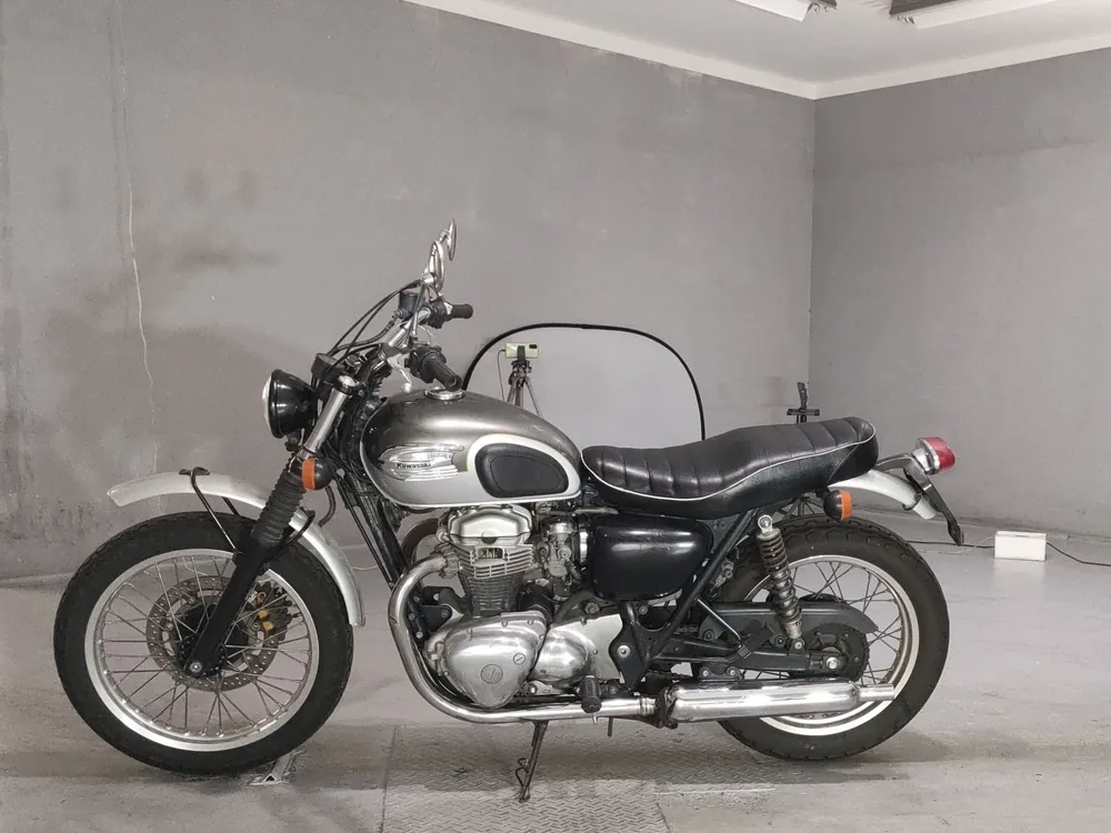 Kawasaki W650 2004, silver/gray, фото 2