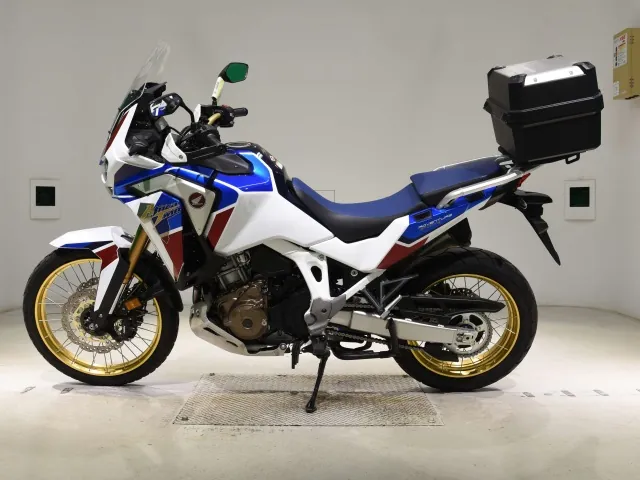 Honda CRF1100L 2020, white | red | blue, фото 2