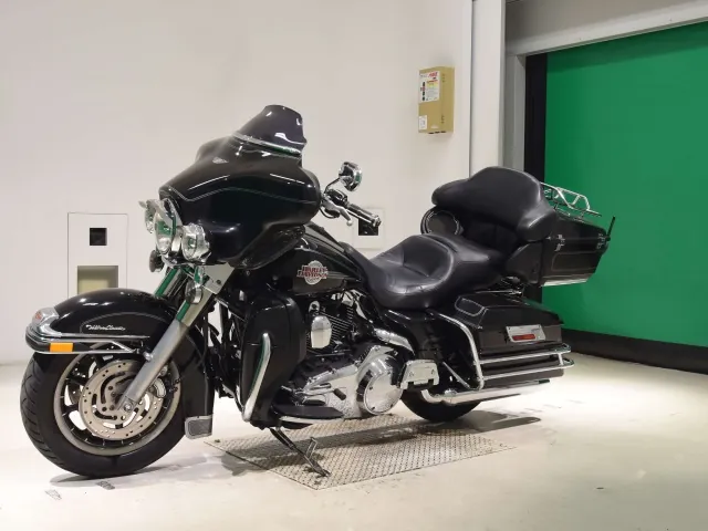 Harley-Davidson FLHTCU1580 2006, чёрный, фото 4