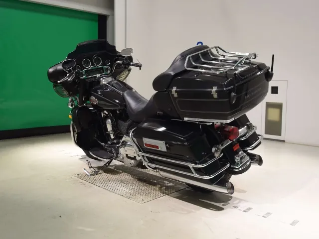 Harley-Davidson FLHTCU1580 2006, чёрный, фото 6