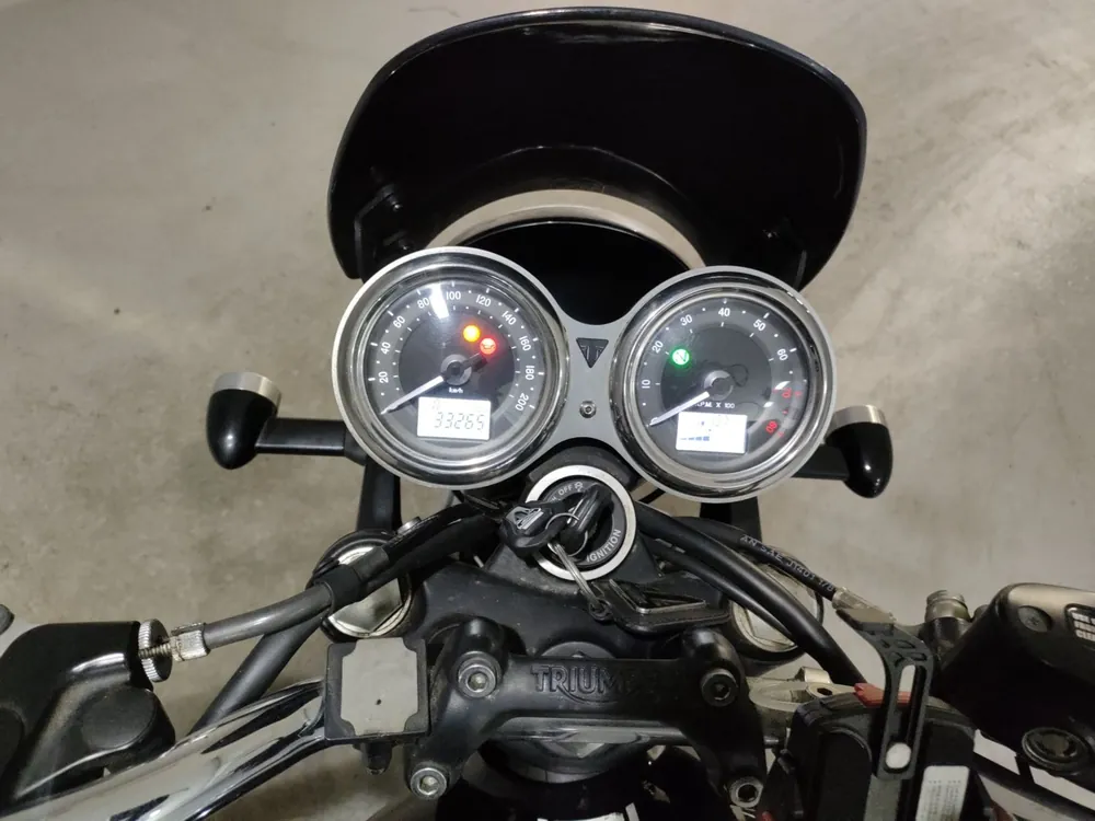 Triumph T120 Bonneville 2018, чёрный, фото 5