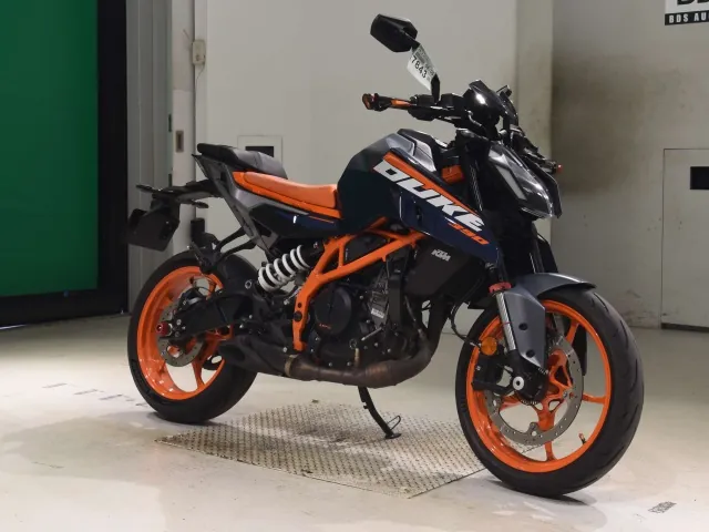 KTM 390 Duke 2024, серый, фото 3