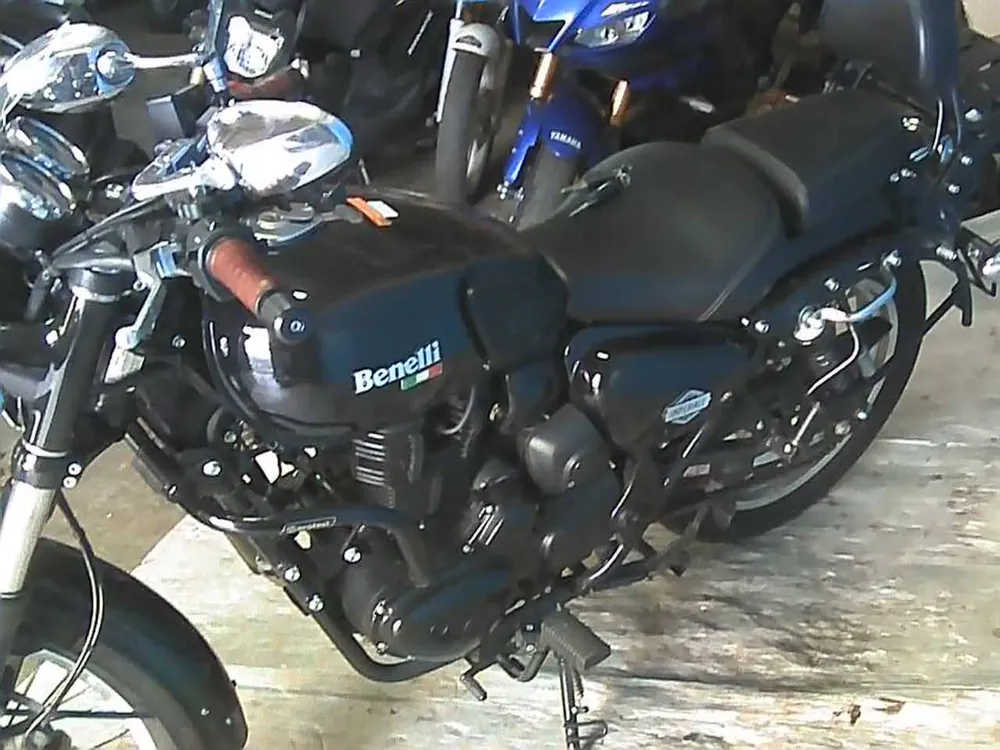 Benelli Imperiale 400 2022, фото 5