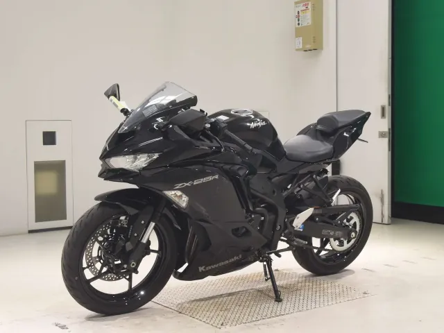 Kawasaki Ninja ZX-25R, чёрный, фото 4