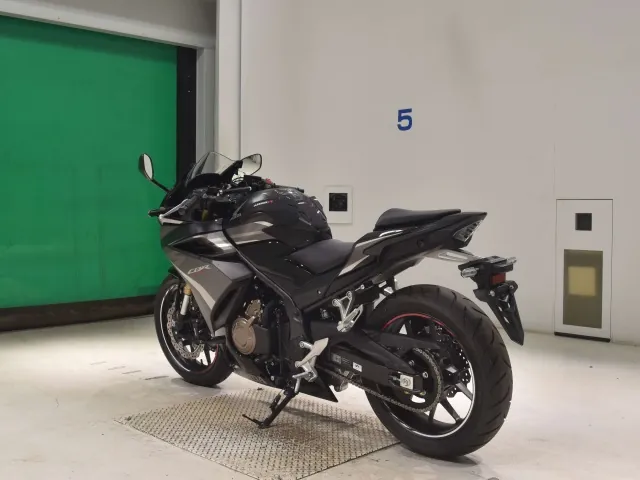 Honda CB400X 2024, black | gunmetal, фото 6