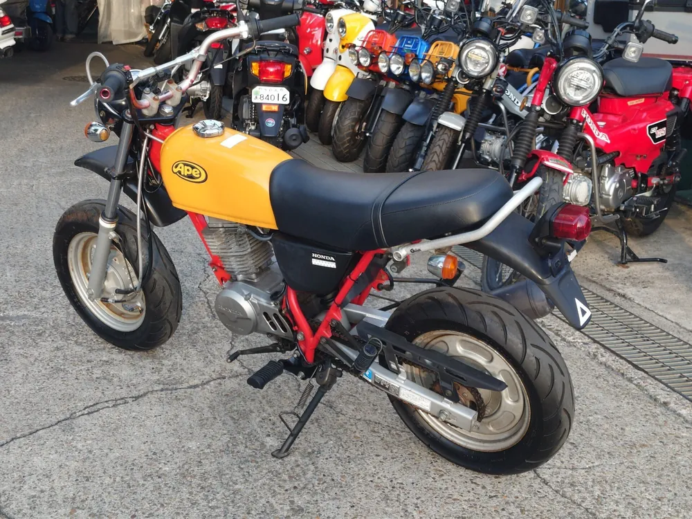 Honda APE 100, yellow / black, фото 3