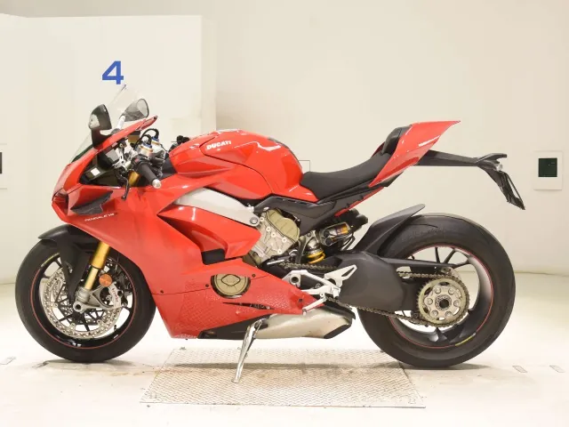 Ducati Paniga-Rev4S 2018, красный, фото 2