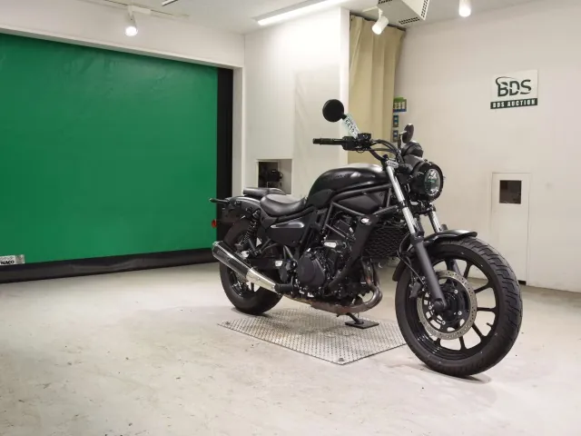 Kawasaki Eliminator 400SE 2023, matt black, фото 3