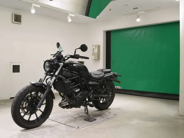 Kawasaki Eliminator 400SE 2023, matt black, фото 4