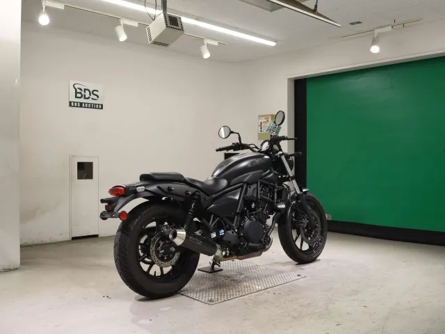 Kawasaki Eliminator 400SE 2023, matt black, фото 5