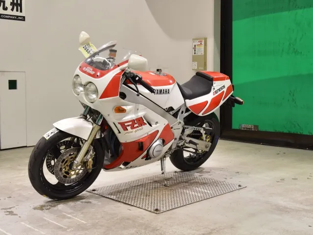 Yamaha FZR400R 1987, белый, красный, фото 4