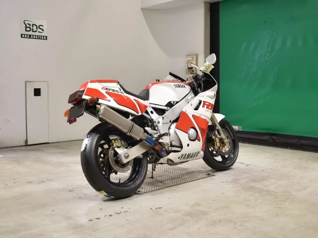 Yamaha FZR400R 1987, белый, красный, фото 5