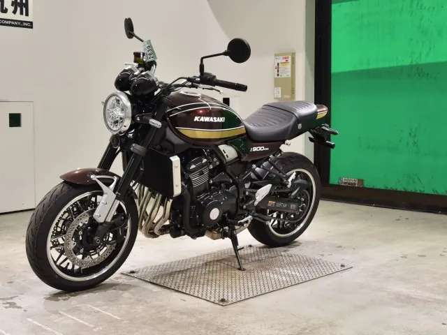 Kawasaki Z900RS 2026, light brown, фото 4