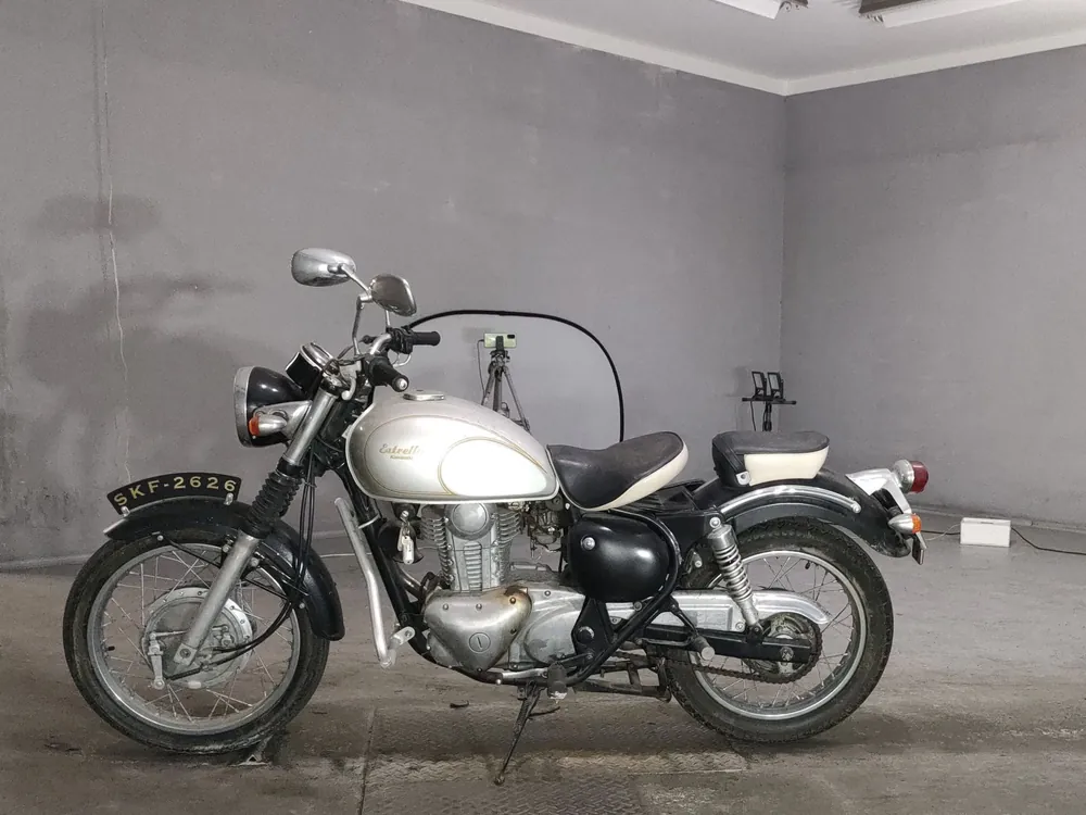 Kawasaki Estrella, чёрный, серебристый, фото 2