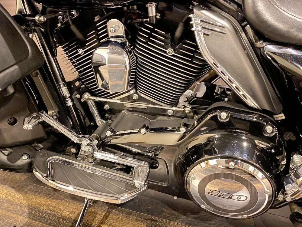 Harley-Davidson FLHXSE CVO Street Glide 2015, фото 5