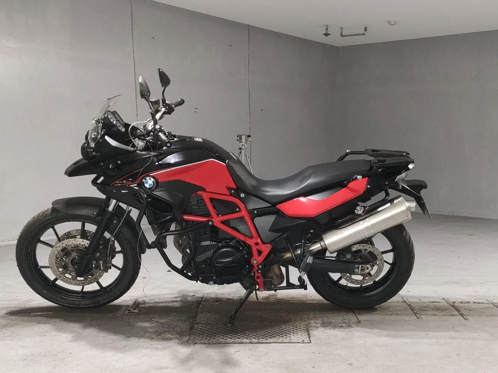BMW F700Gs 2015, black/red, фото 2