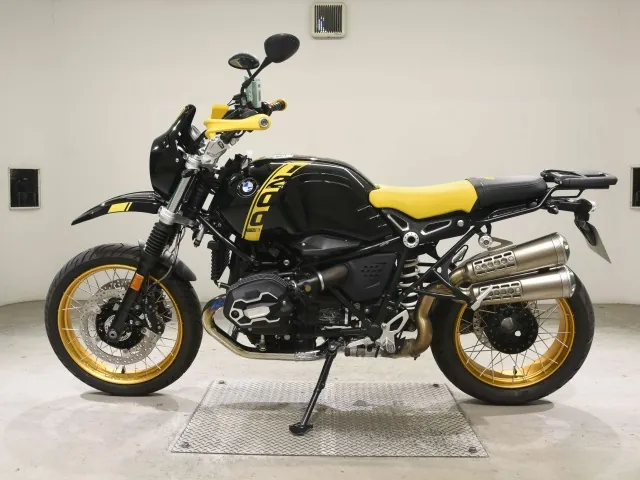 BMW R nineT urban G/S 2021, black | yellow, фото 2