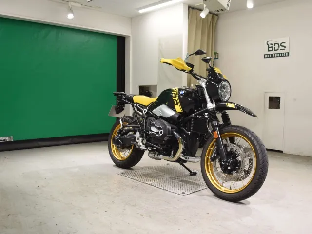 BMW R nineT urban G/S 2021, black | yellow, фото 3