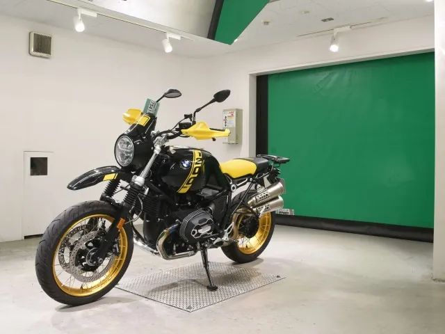 BMW R nineT urban G/S 2021, black | yellow, фото 4