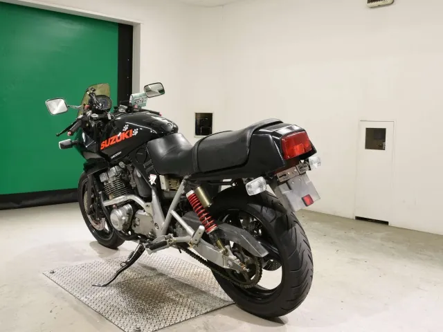 Suzuki GSX400S Katana 1992, чёрный, фото 6