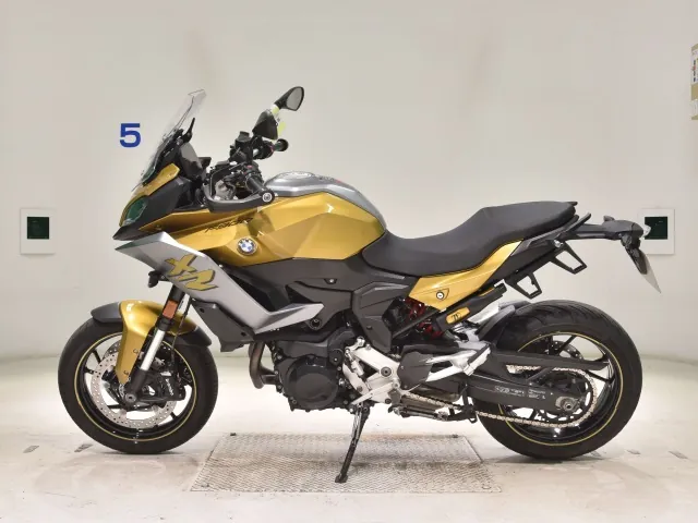BMW F900XR PREMIUM LINE 2021, золотистый, фото 2