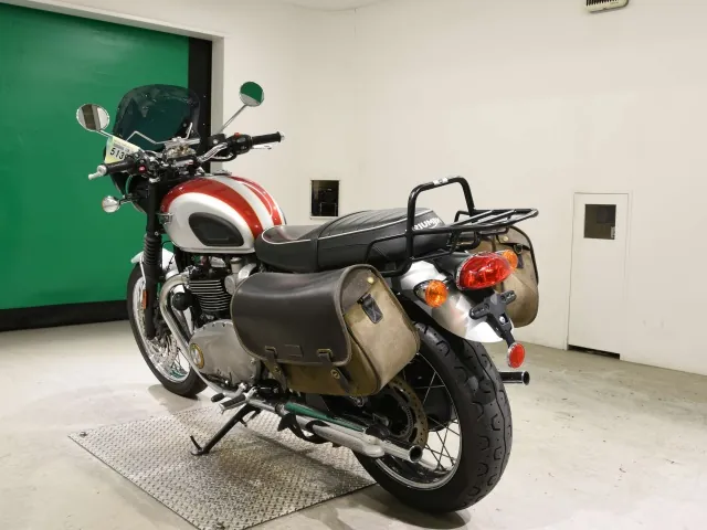 Triumph Bonneville T120 2016, red | silver, фото 6