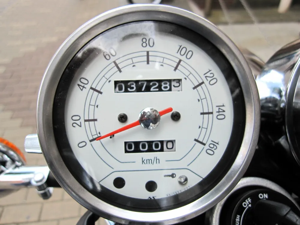 Yamaha SR400 Final Edition Limited 2021, серый, фото 12