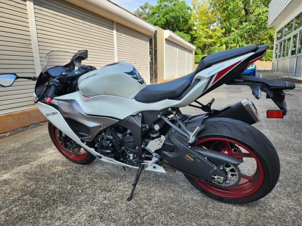 Kawasaki Zx-6Ra 2025, p white, фото 4