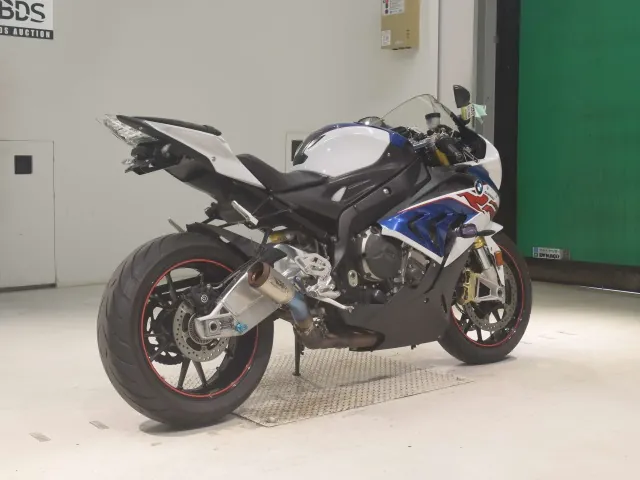 BMW S1000Rr 2018, white | blue, фото 5