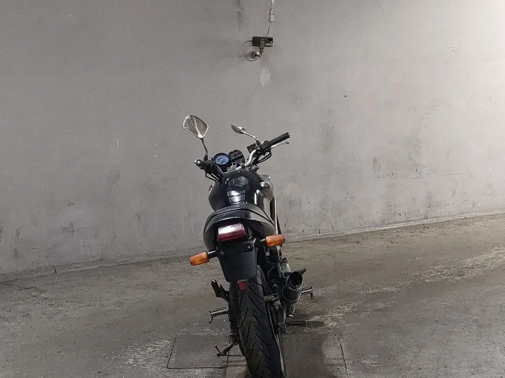 Honda VTR250 MC33, чёрный, фото 4