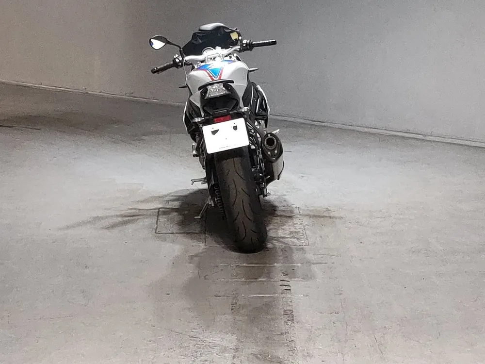 BMW S1000R 2021, белый, фото 4