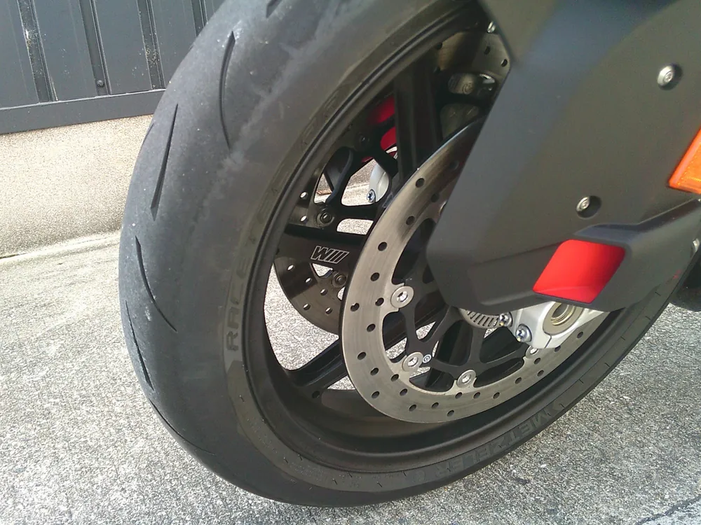 BMW S1000Rr 2026, чёрный, фото 11