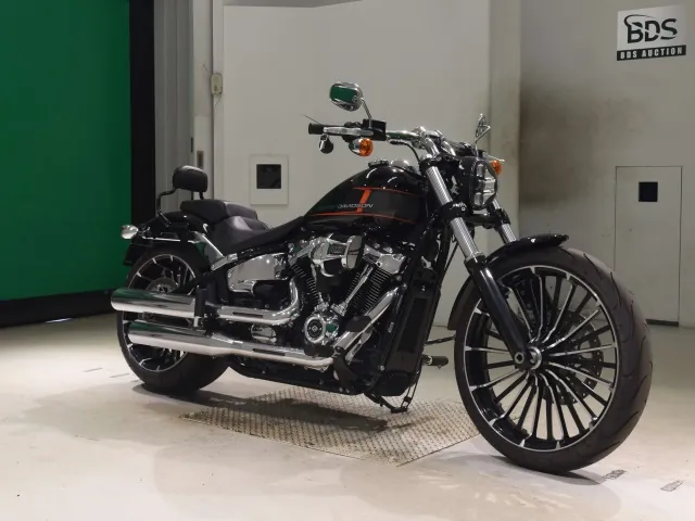 Harley-Davidson FXBR1920 2023, чёрный, фото 3