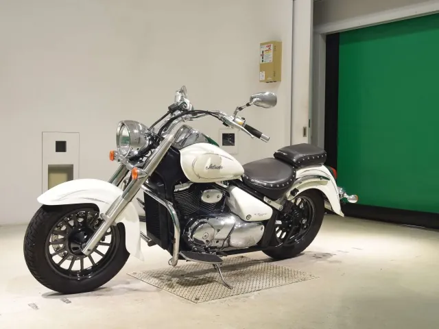 Suzuki Intruder 400 Classic 2013, белый, фото 4