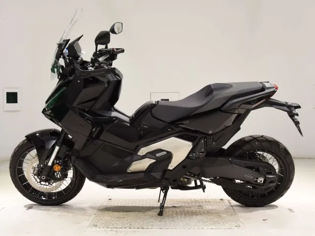Honda X-ADV750 2026, чёрный, фото 2