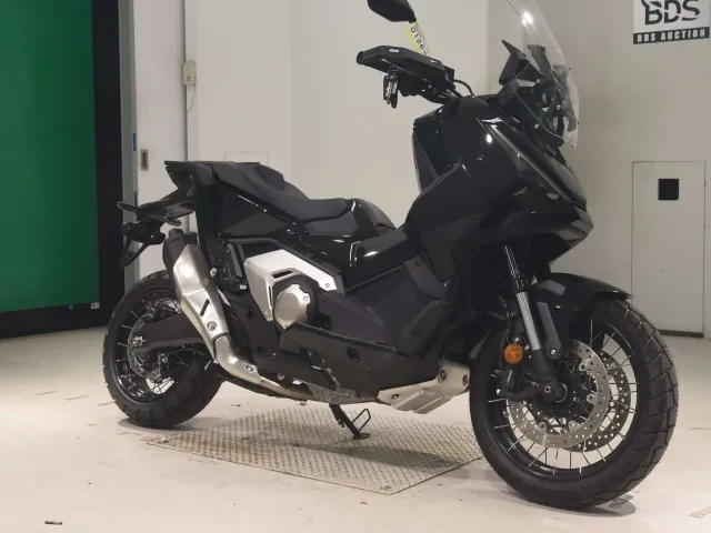 Honda X-ADV750 2026, чёрный, фото 3