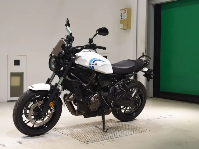 Yamaha Xsr700-2 2022, белый, фото 4