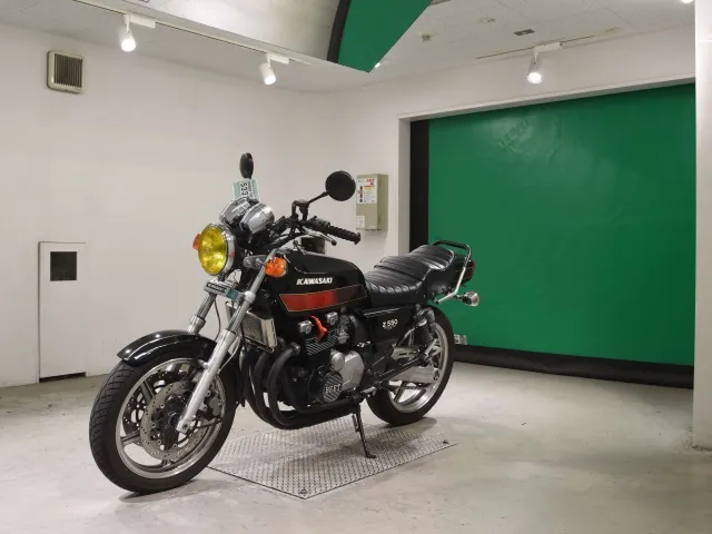 Kawasaki Zephyr 550 2022, red | black, фото 4
