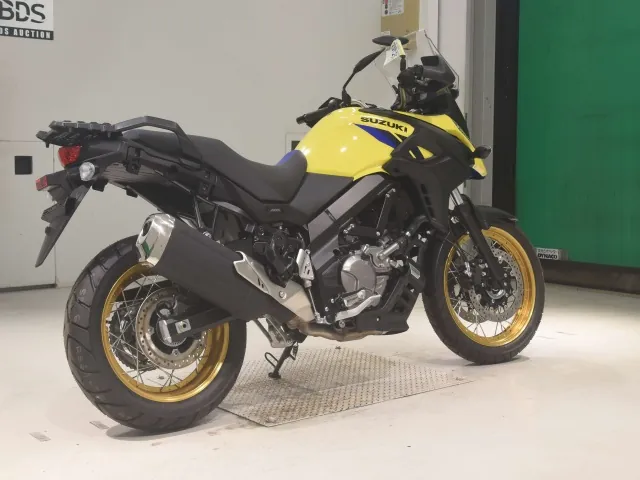 Suzuki V Strom 650Xta 2026, жёлтый, фото 5