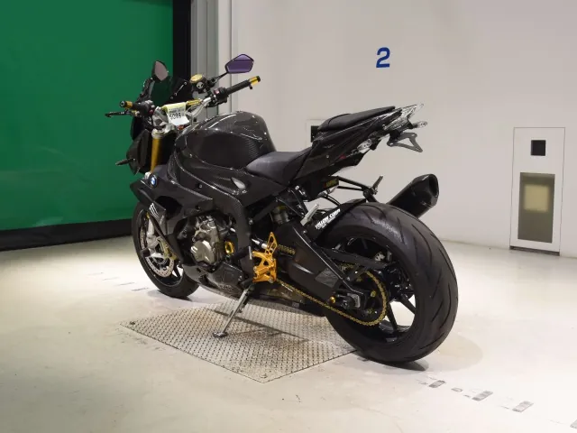 BMW S1000R 2016, carbon, фото 6