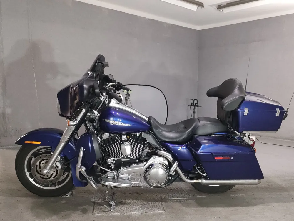 Harley-Davidson Street Glide FLHX1580 2007, синий, фото 2